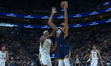 云开体育官网-爵士步行者共4人遭驱逐 冲突频发也是新版本的锅？